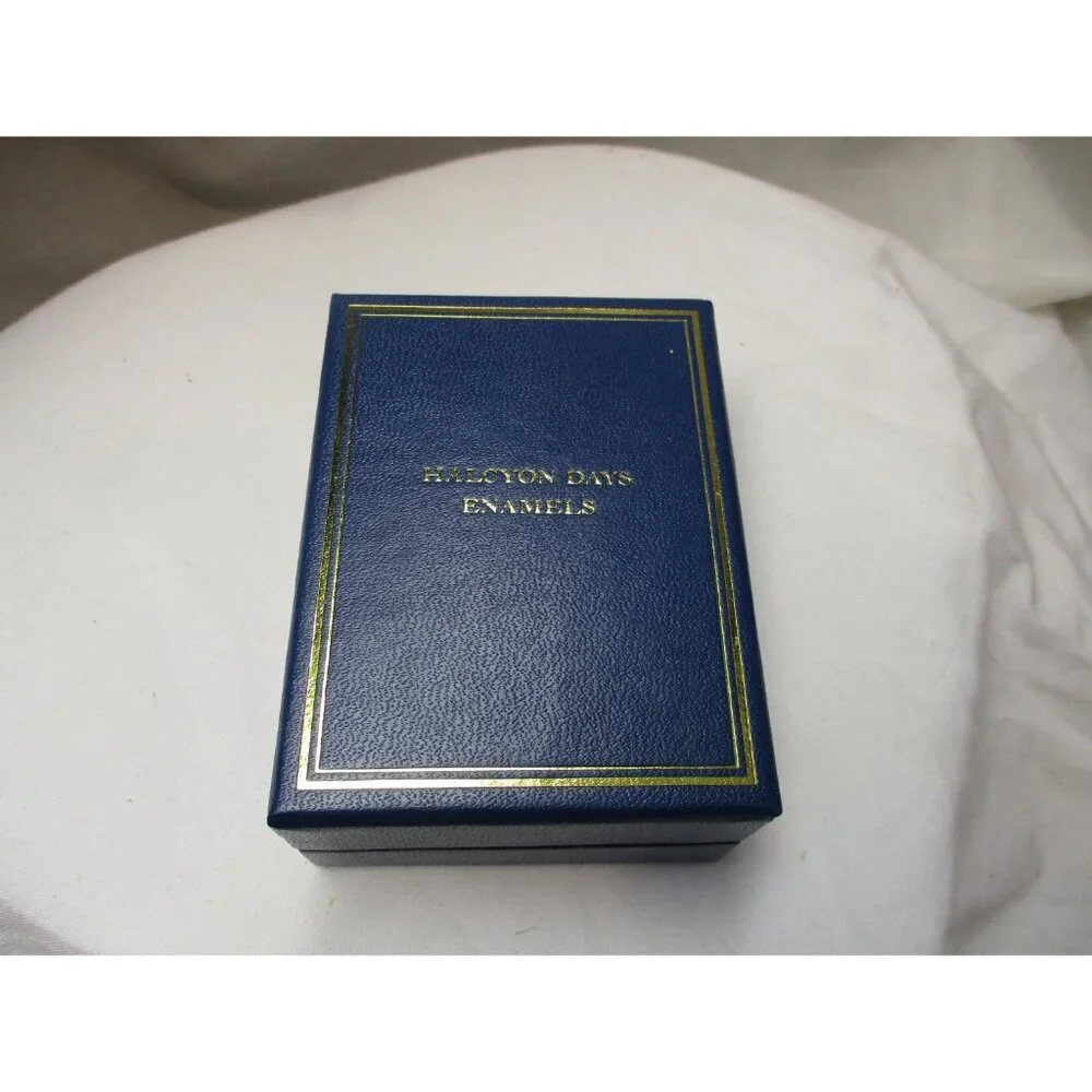 Enamel Box Halcyon Days St.‎ Valentines Day 1993 Snuff Pill Jewelry lovers